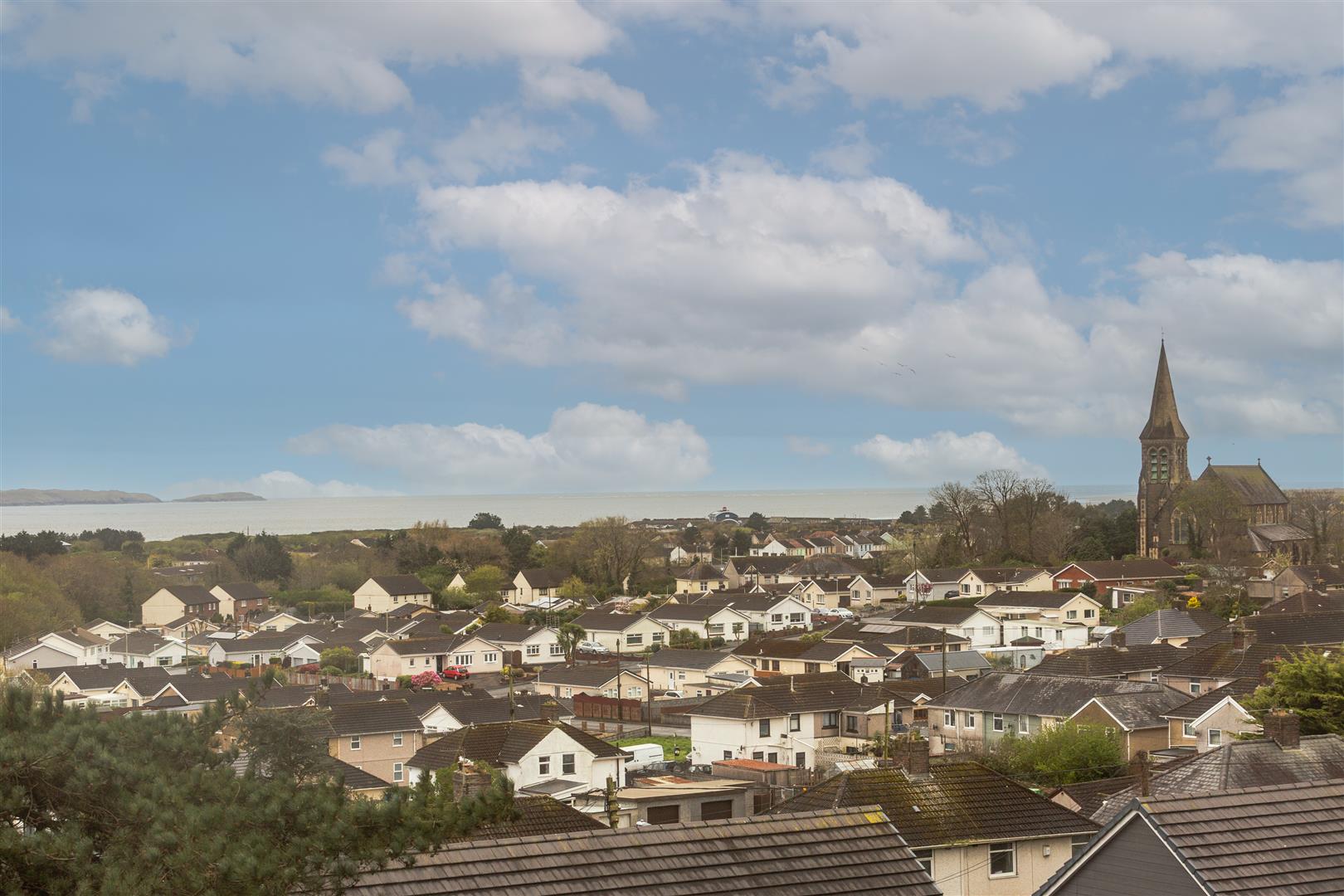 Maes Gwdig, Burry Port, SA16 0TG